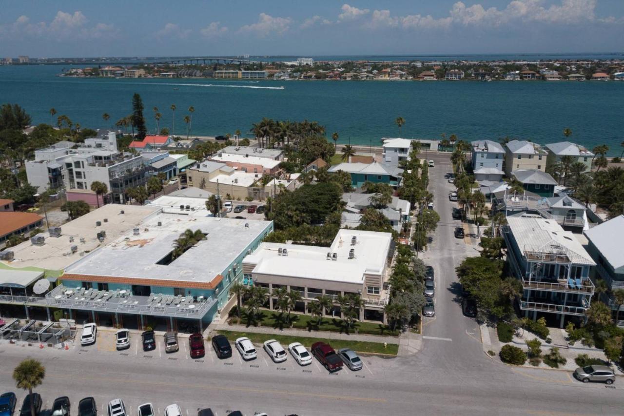 1 - Beach Club At Pass-A-Grille St. Pete Beach Exterior foto
